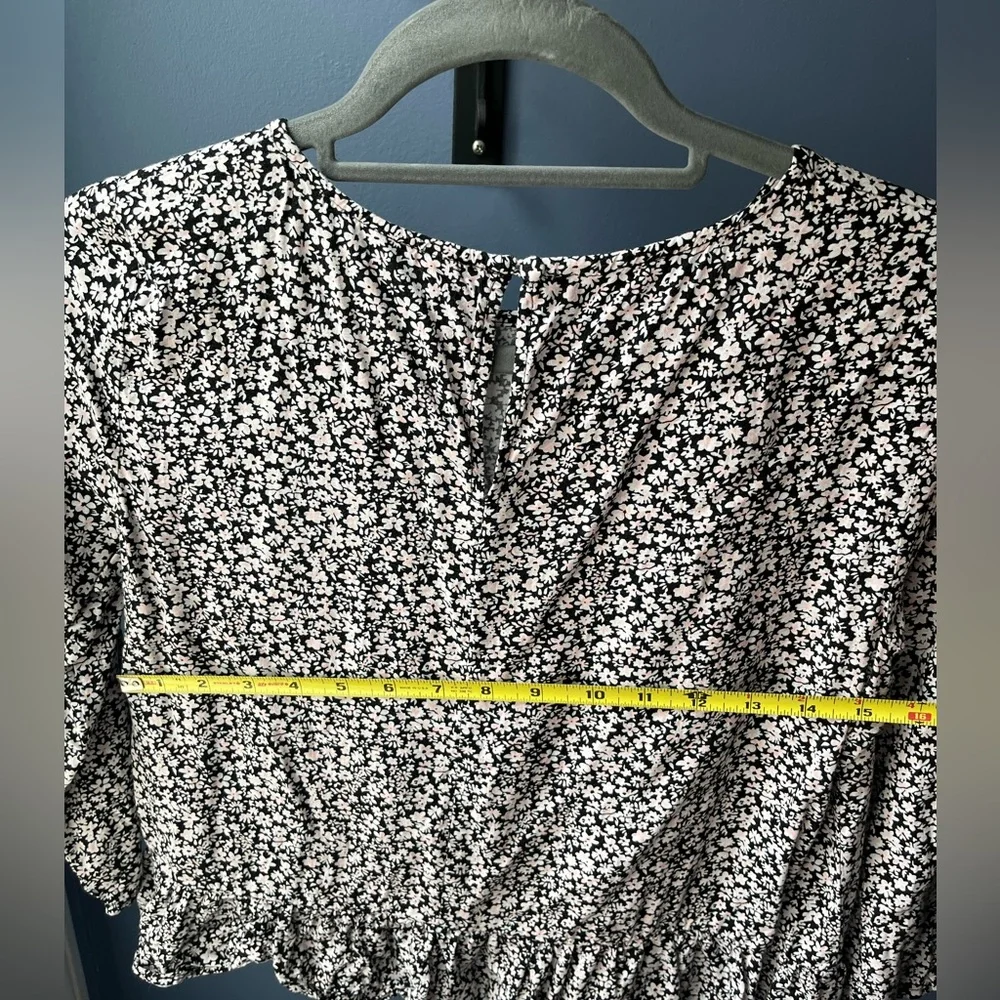 H&M Floral Peplum Top 3/4 Sleeve - Picture 4 of 5